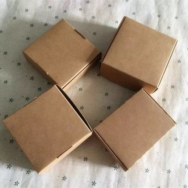 100pcs Kraft Paper Gift Packaging Box